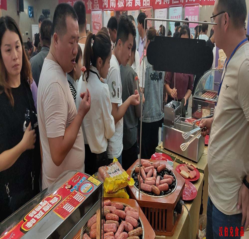 漢(han)伯(bo)尅石(shi)鍋烤(kao)腸菏澤(ze)活動(dong)現場(chang)